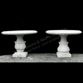 046 Round Stone Tables